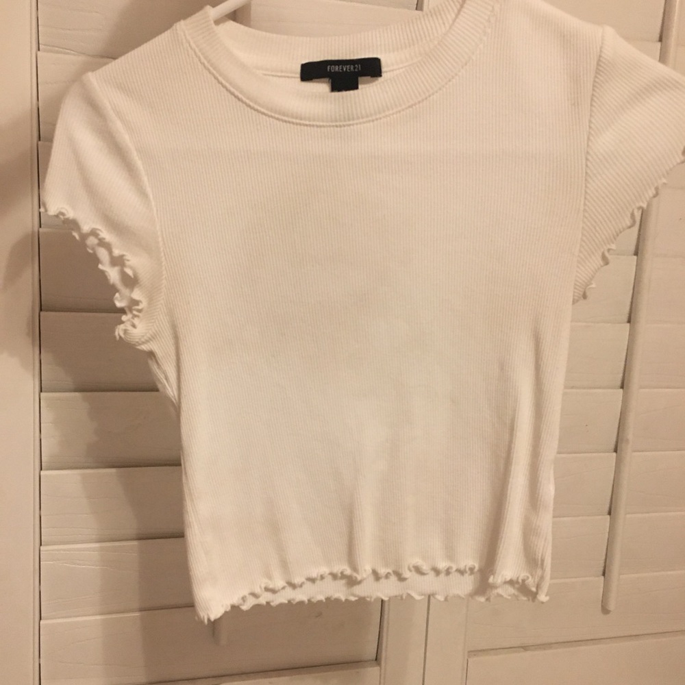 Lettuce edge crop top